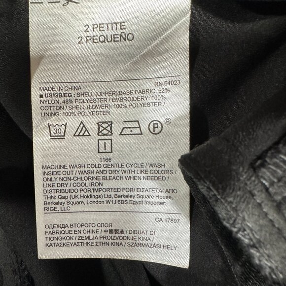 Banana Republic Romper Womens 2 Petite Black  V Neck Tie Waist Back Neck Button - Picture 5 of 7